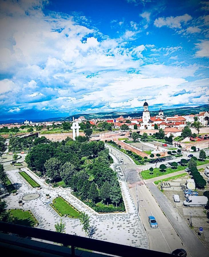 Midsummer Boulevard Διαμέρισμα Άλμπα Ιούλια Εξωτερικό φωτογραφία